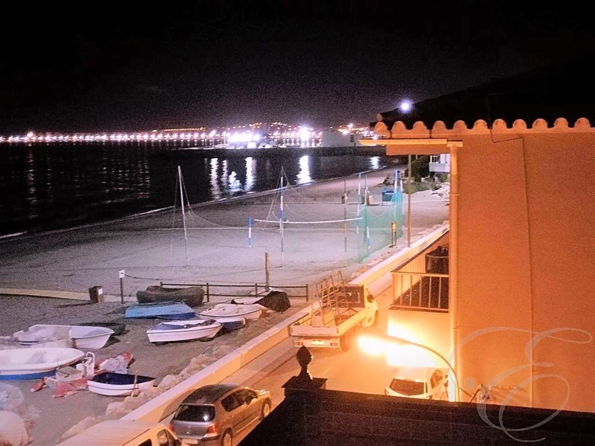 Algarrobo Costa Primera Linea De Playa Duplex Extérieur photo